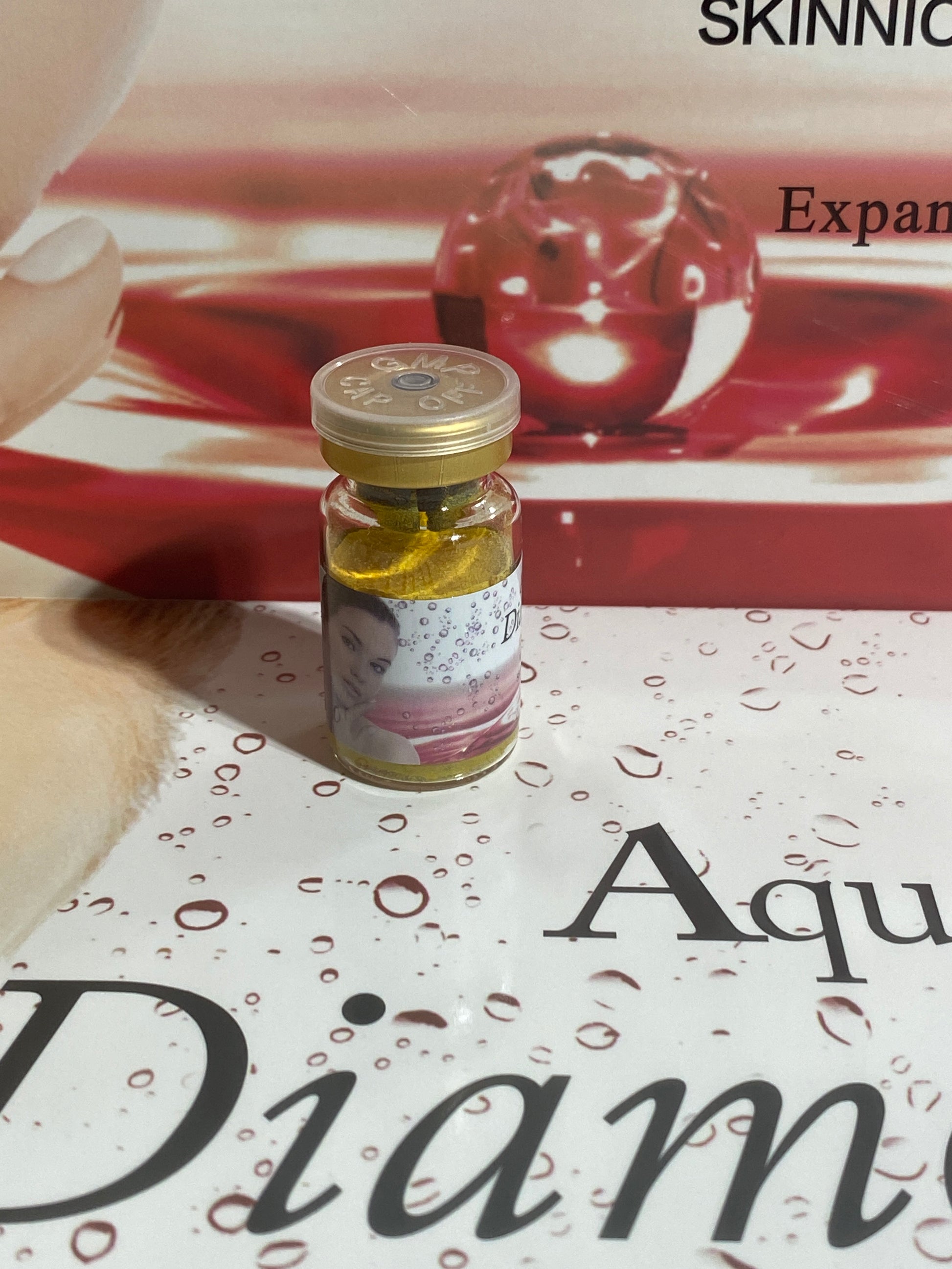 Aqua Skin Diamond-Pro Ultra White F-40 - XQ
