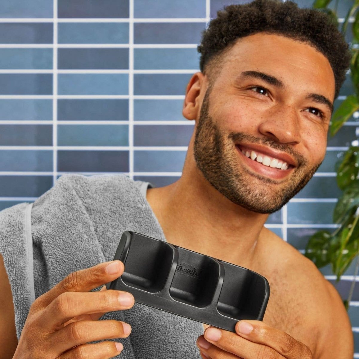 /kit•sch/ - Black Self - Draining Soap Dish - XQ